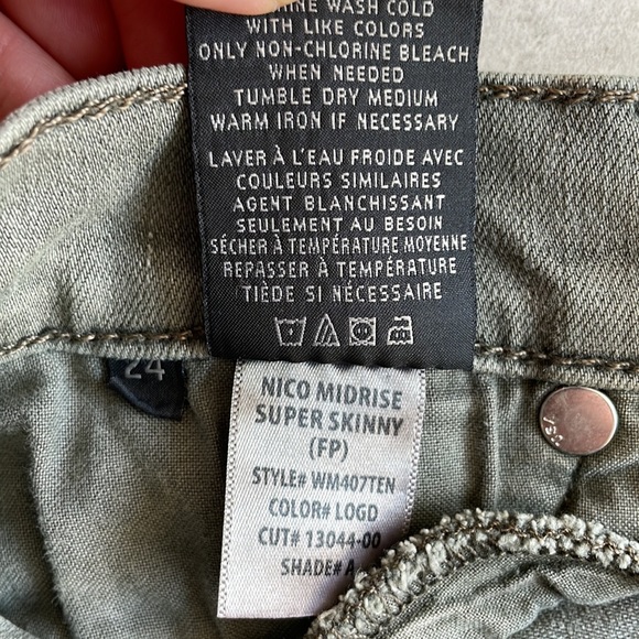 HUDSON Midrise Nico Black Label Super Skinny Distressed Jeans 24 - Picture 15 of 16